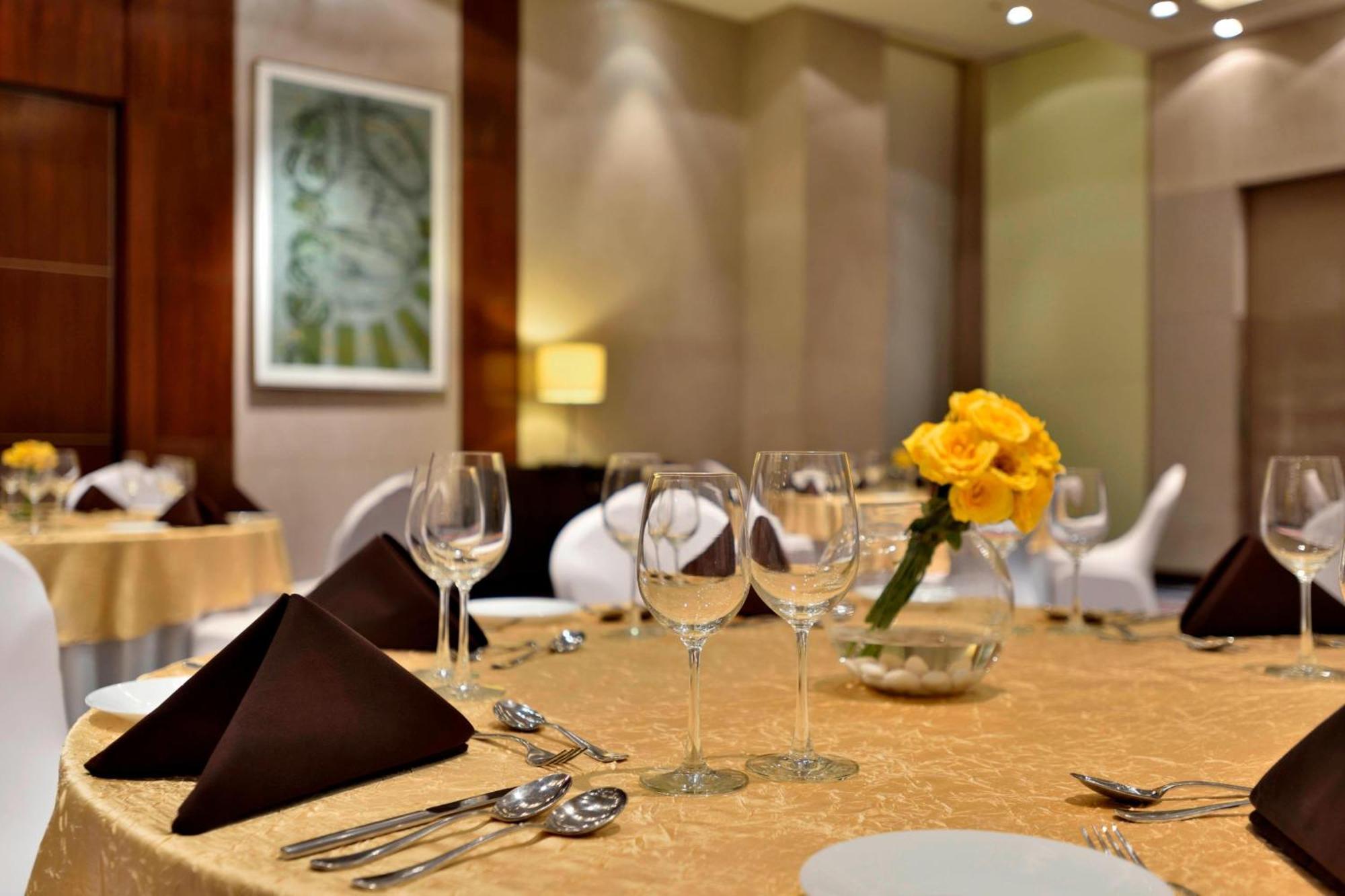 Courtyard By Marriott Pune Hinjewadi Pimpri-Chinchwad Extérieur photo
