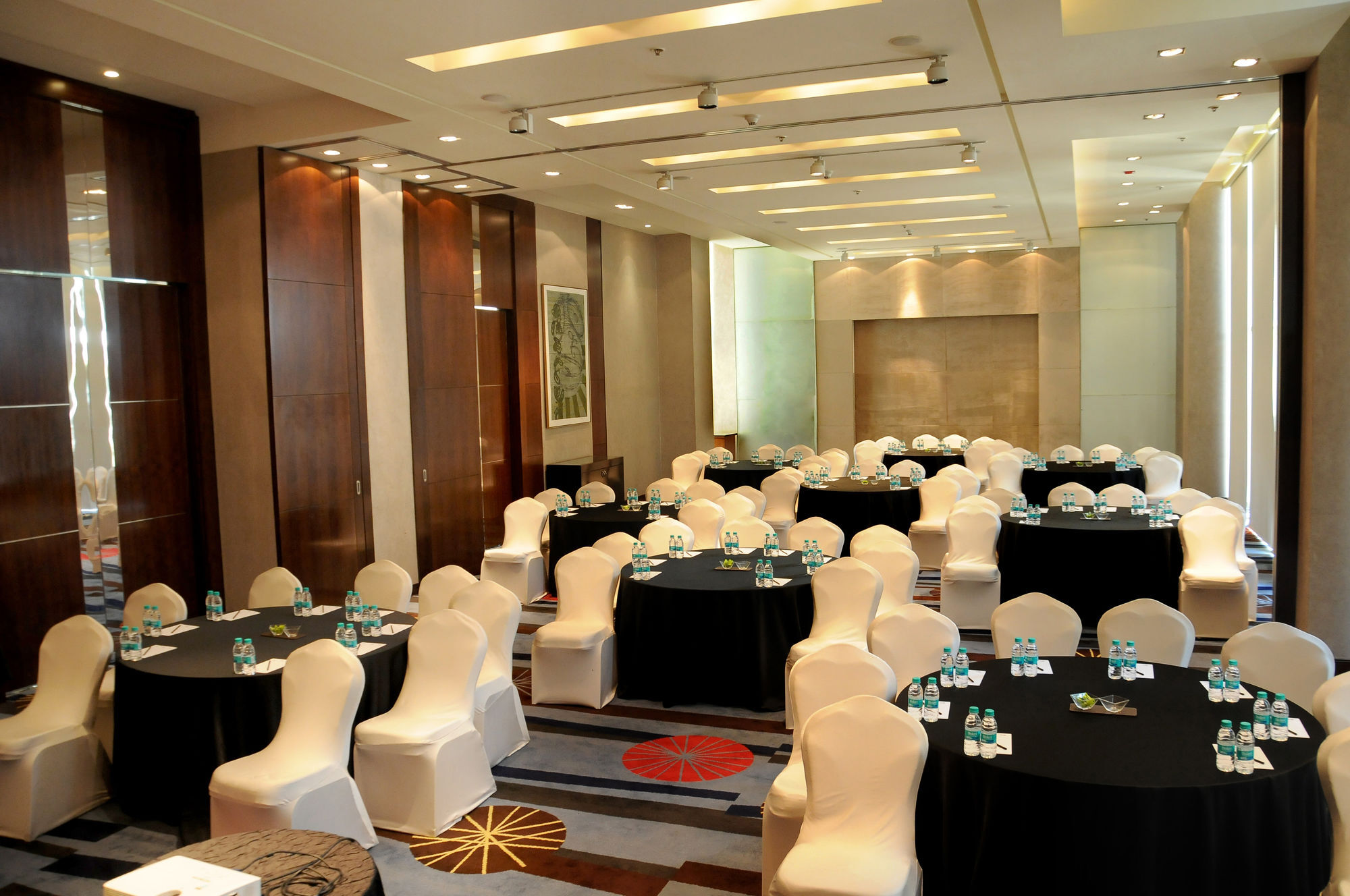 Courtyard By Marriott Pune Hinjewadi Pimpri-Chinchwad Extérieur photo